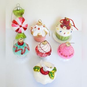 🧁 *Dessert* Cupcake/Peppermint Holiday Christmas Glass Ornaments. Beautiful!